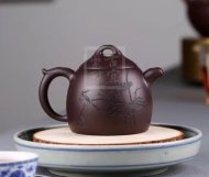 《秦權(quán)壺》