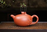《壽桃》宜興紫砂壺助理工藝美術師手工刻繪紅皮龍泡茶壺具
