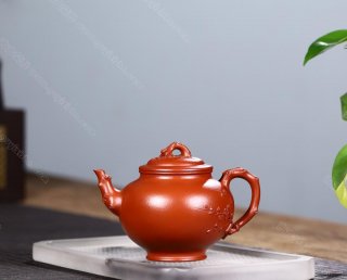 小報(bào)春 小報(bào)春