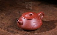 《景舟石瓢》宜興助理工藝美術(shù)師手工紫砂壺紅皮龍料茶壺石瓢茶具