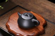 《景舟石瓢》宜興紫砂壺助理工藝美術(shù)師手工黑料石瓢茶壺茶具